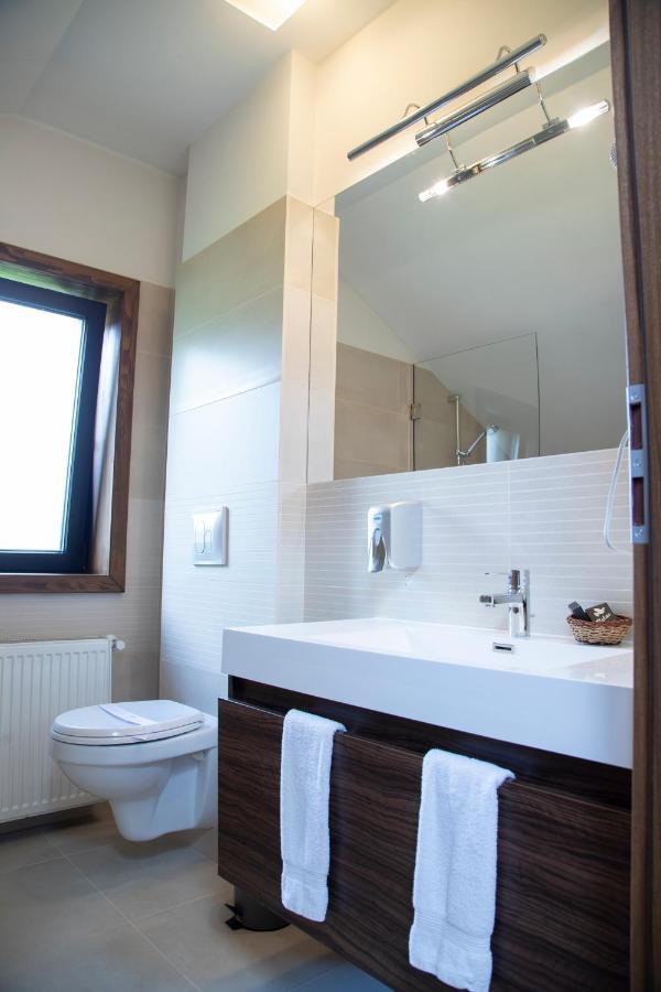 Mirage Resort & Spa Viseu de Sus Bagian luar foto