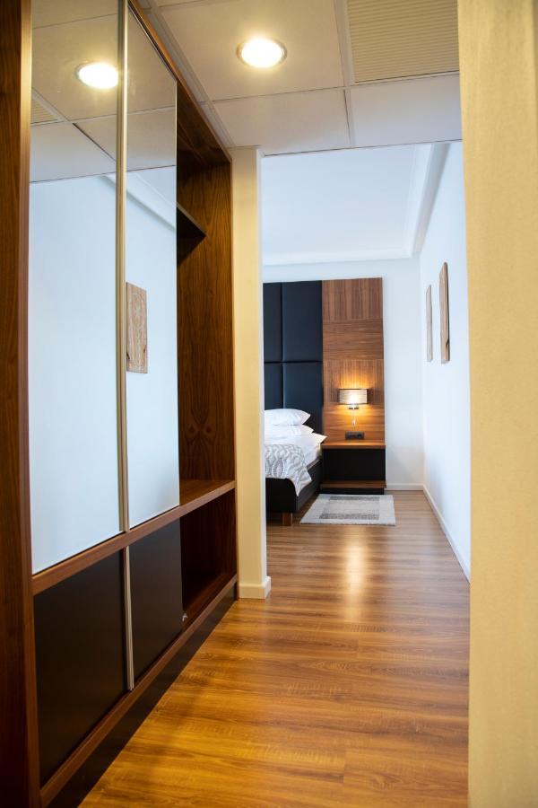 Mirage Resort & Spa Viseu de Sus Bagian luar foto